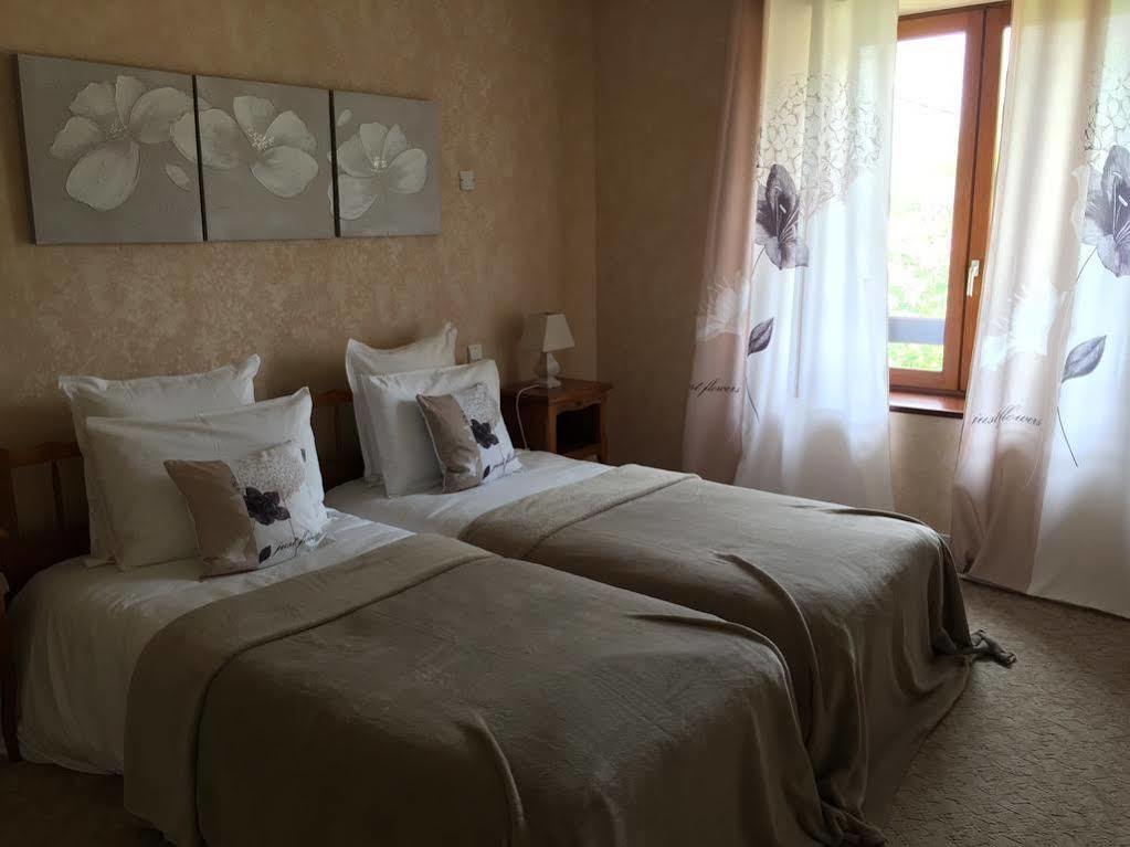 Domaine De Lascaux Bed & Breakfast Montignac-Lascaux Eksteriør bilde