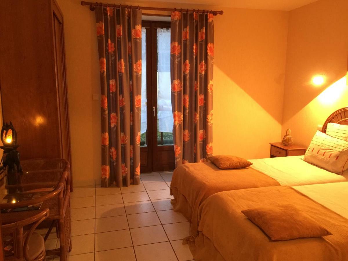 Domaine De Lascaux Bed & Breakfast Montignac-Lascaux Eksteriør bilde